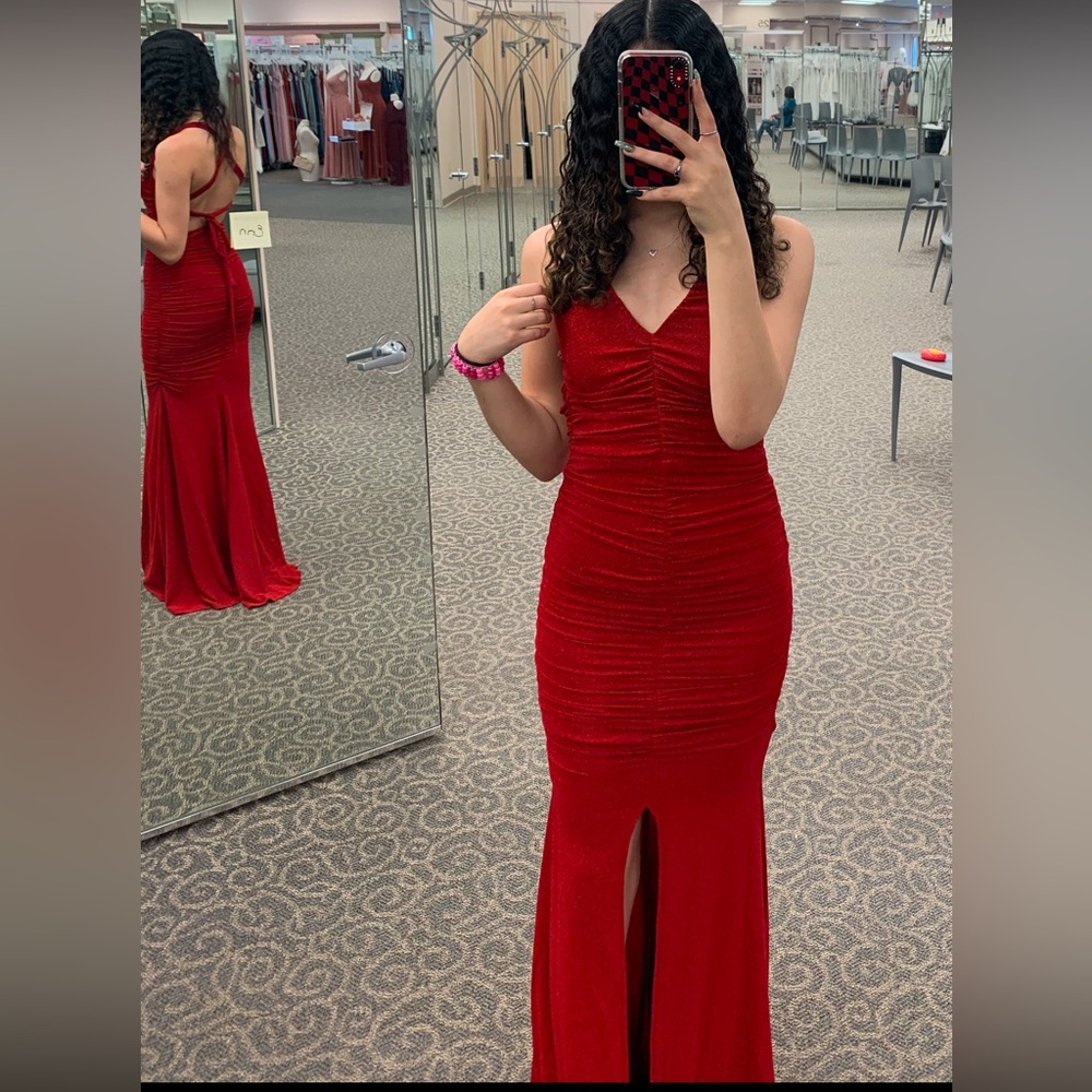 red prom dress
